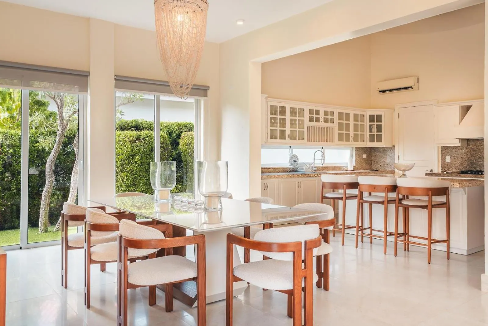 Wonderful 4Br Villa With Maid At Punta Cana Resorts