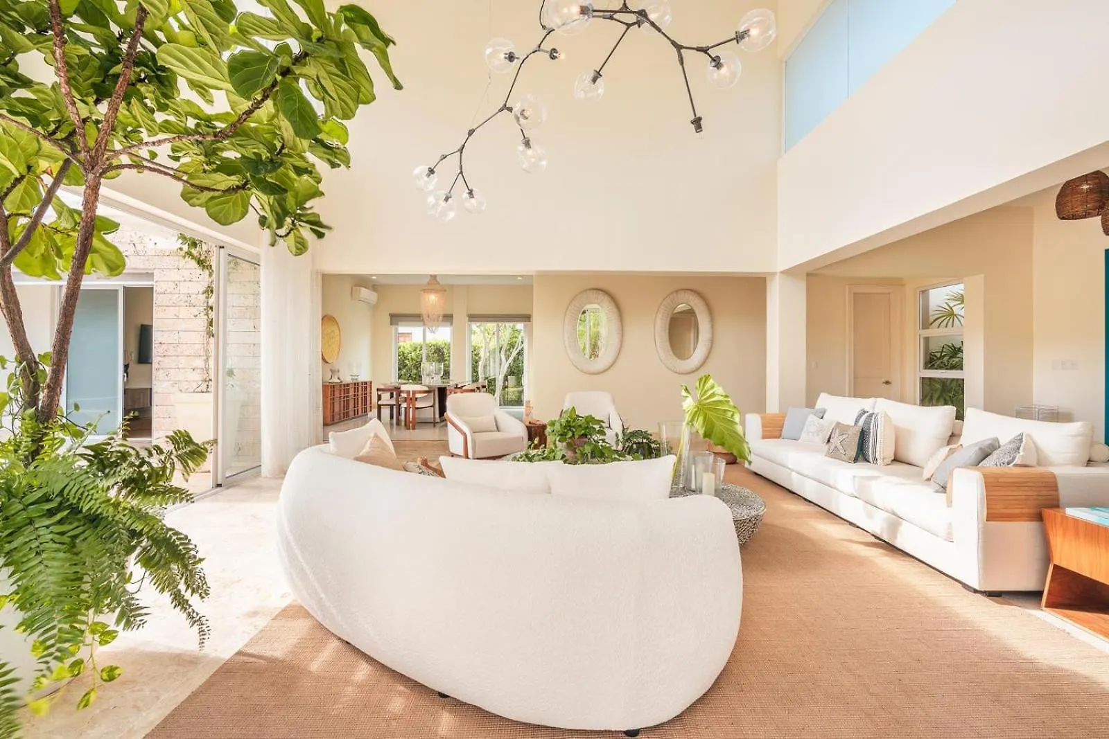 Wonderful 4Br Villa With Maid At Punta Cana Resorts