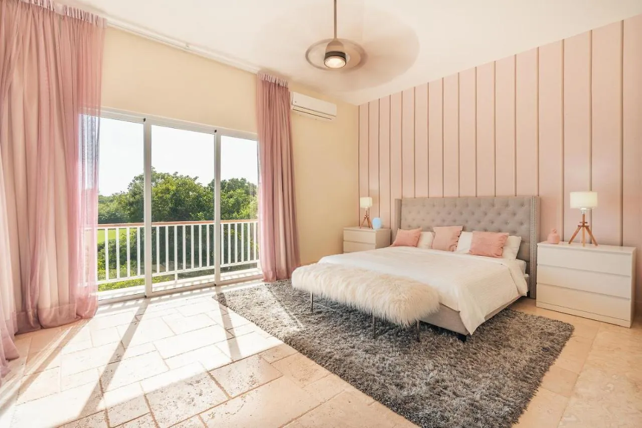 Wonderful 4Br Villa With Maid At Punta Cana Resorts 0*,  Dominican Republic