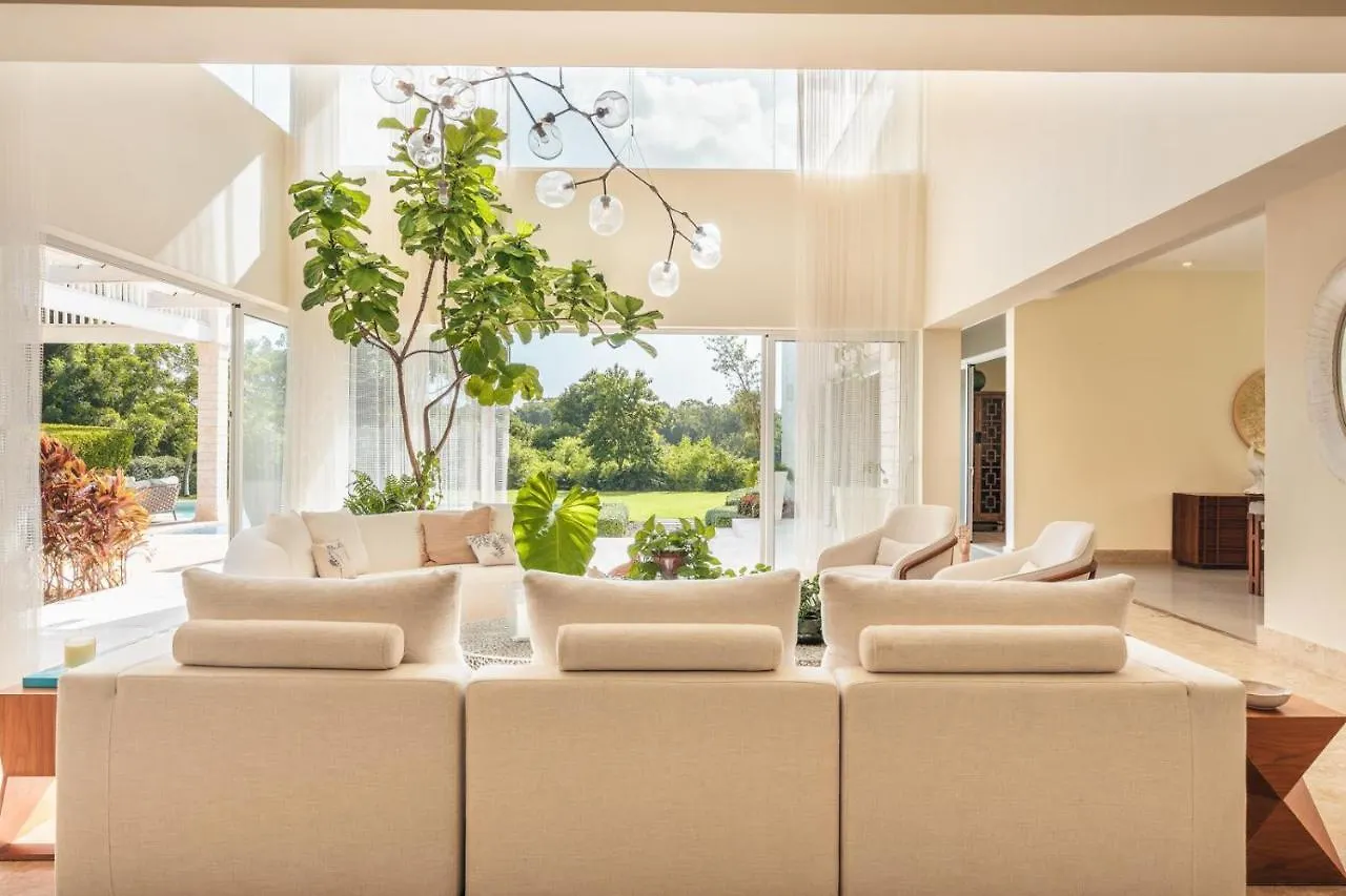 Wonderful 4Br Villa With Maid At Punta Cana Resorts